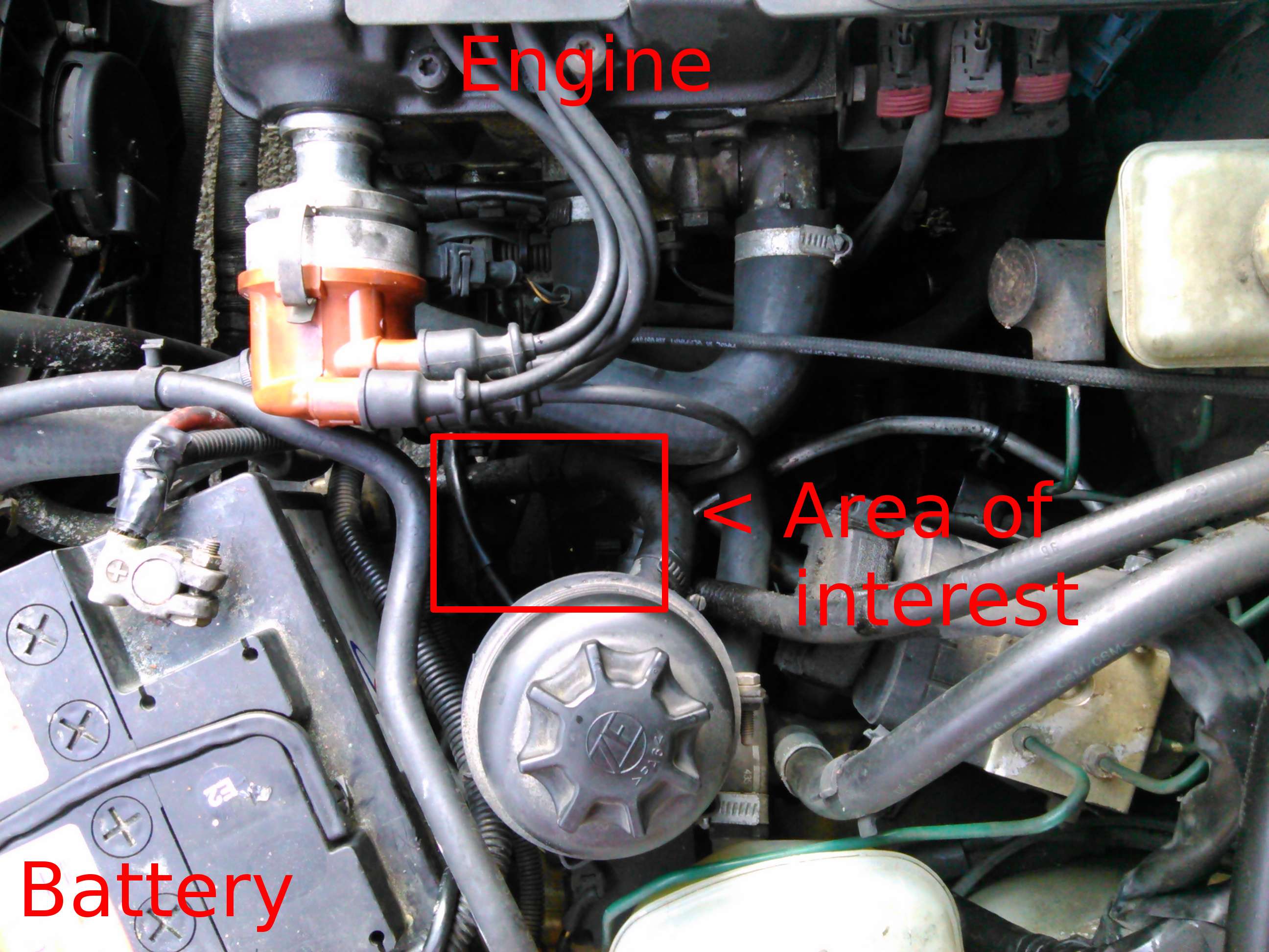 A picture showing the location of the clutch cable